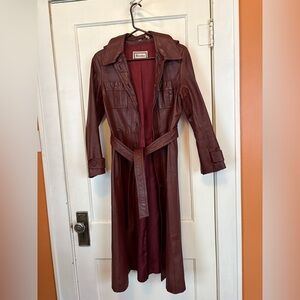 Vintage Brooks Women's Deep Red / Brown Leather Trench Coat - size 11/12